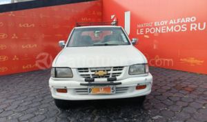 foto de Autos marca Chevrolet seminuevo modelo LUV V6 CD año 2002 en Quito