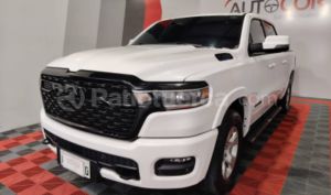 foto de Autos marca Ram seminuevo modelo 1500 BIGHORN ETORQUE año 2025 en Quito