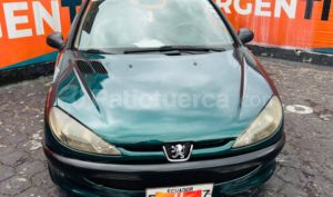 foto de Autos marca Peugeot seminuevo modelo Berlina 206 XR año 2007 en Quito
