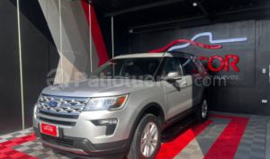 foto de Autos marca Ford seminuevo modelo Explorer XLT año 2019