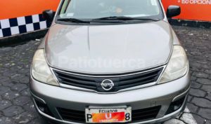foto de Autos marca Nissan seminuevo modelo TIIDA ENTRY año 2012 en Quito