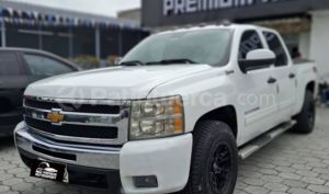 foto de Autos marca Chevrolet seminuevo modelo Silverado Hibrido año 2011