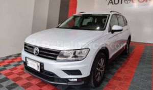 foto de Autos marca Volkswagen seminuevo modelo Tiguan Trendline año 2020