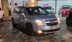 foto de Autos marca Chevrolet seminuevo modelo Orlando año 2012