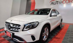foto de Autos marca Mercedes Benz seminuevo modelo GLA 180 año 2018