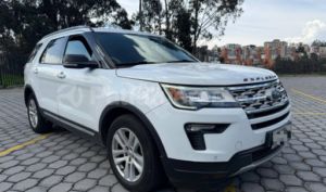 foto de Autos marca Ford seminuevo modelo Explorer XLT año 2019