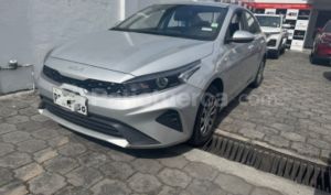 foto de Autos marca Kia seminuevo modelo Cerato año 2023 en Ambato