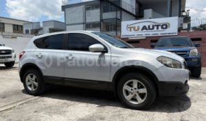 foto de Autos marca Nissan seminuevo modelo Qashqai año 2010 en Quito