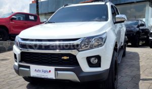 foto de Autos marca Chevrolet seminuevo modelo TRAILBLAZER PREMIER año 2024