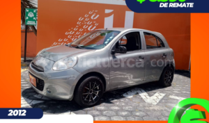 foto de Nissan March 2012