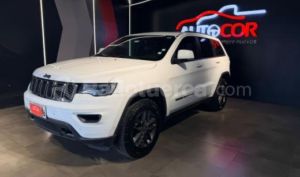 foto de Autos marca Jeep seminuevo modelo Cherokee Limited año 2017