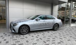 foto de Autos marca Mercedes Benz seminuevo modelo E350 año 2023