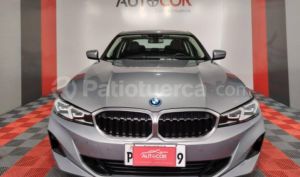 foto de Autos marca BMW seminuevo modelo 330e Luxury año 2024