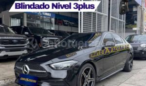 foto de Mercedes Benz C300 AMG LINE 2023