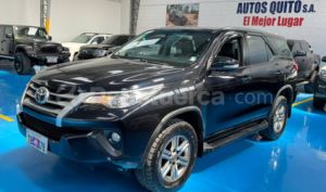 foto de Toyota Fortuner 2018