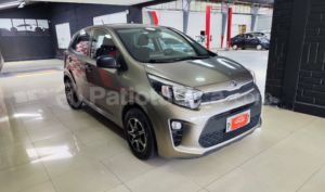 foto de Kia PICANTO LX 2021