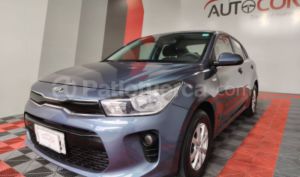 foto de Kia RIO EX 2018