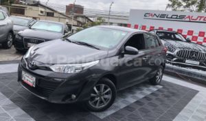 foto de Autos marca Toyota seminuevo modelo Yaris HB año 2019