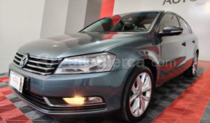 foto de Volkswagen Jetta 1.8T 2014