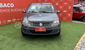 foto de Autos marca Renault seminuevo modelo Logan año 2011