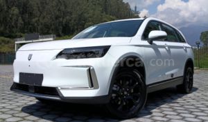 foto de Autos marca Skyworth seminuevo modelo EV6 año 2026 en Quito