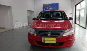 foto de Renault Logan Life 2014