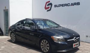 foto de Autos marca Mercedes Benz seminuevo modelo CLA 250 año 2018