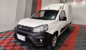 foto de Autos marca Ram seminuevo modelo V700 RAPID año 2023