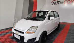 foto de Autos marca Chevrolet seminuevo modelo Spark Life año 2018 en Quito