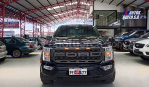 foto de Ford F150 XLT 4X4 2022