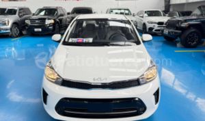 foto de Autos marca Kia seminuevo modelo Soluto año 2024 en Quito