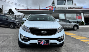 foto de Autos marca Kia seminuevo modelo SPORTAGE GL año 2021
