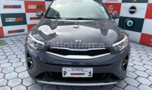 foto de Autos marca Kia seminuevo modelo Stonic LX año 2021 en Quito