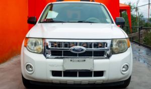 foto de Autos marca Ford seminuevo modelo ESCAPE XLS año 2008 en Ambato