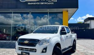foto de Autos marca Chevrolet seminuevo modelo D-MAX HI RIDE CRDI año 2025 en Quito