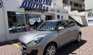 foto de Autos marca Suzuki seminuevo modelo Swift año 2024
