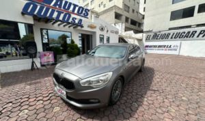 foto de Autos marca Kia seminuevo modelo Quoris año 2014 en Quito
