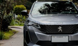 foto de Autos marca Peugeot seminuevo modelo 3008 GT-Line año 2023 en Quito