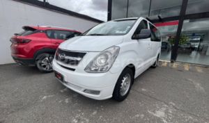 foto de Autos marca Hyundai seminuevo modelo H1 año 2015 en Cuenca