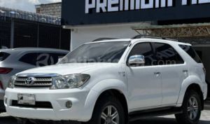 foto de Autos marca Toyota seminuevo modelo Fortuner año 2011 en Quito