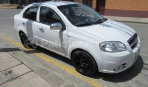 foto de Autos marca Chevrolet seminuevo modelo Aveo Emotion año 2010 en Cuenca