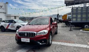 foto de Autos marca Suzuki seminuevo modelo Scross año 2020 en Ambato