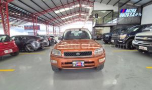 foto de Autos marca Toyota seminuevo modelo RAV 4 año 1999
