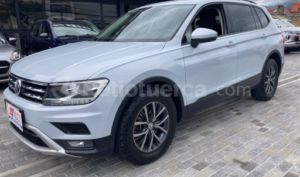 foto de Autos marca Volkswagen seminuevo modelo Tiguan Trendline año 2018 en Cuenca