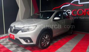 foto de Autos marca Renault seminuevo modelo LOGAN CROSS INTENS año 2022