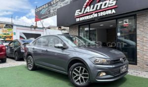 foto de Autos marca Volkswagen seminuevo modelo Virtus año 2023 en Quito