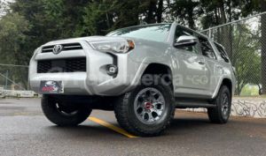 foto de Autos marca Toyota seminuevo modelo 4Runner SR5 año 2023 en Quito