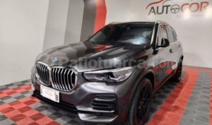 foto de Autos marca BMW seminuevo modelo X5 XDRIVE 45E año 2023 en Quito