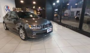 foto de Autos marca Volkswagen seminuevo modelo New Jetta año 2018 en Ambato