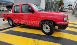 foto de Autos marca Mazda seminuevo modelo B2200 CD año 2006 en Quito